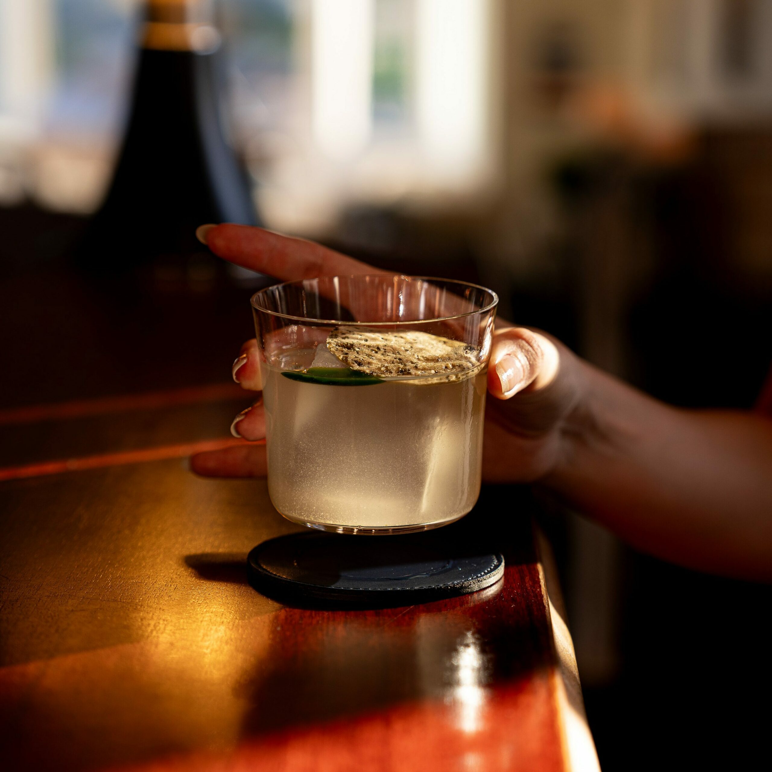 Image par défaut illustrant le propos de la page Le bar de Coeur de Nacre